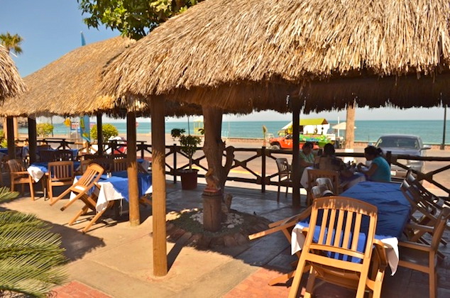 Baja Mar outdoor cabana