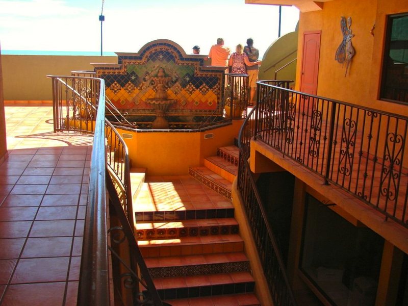 El Balcon Cocina Artesanal restaurant entrance