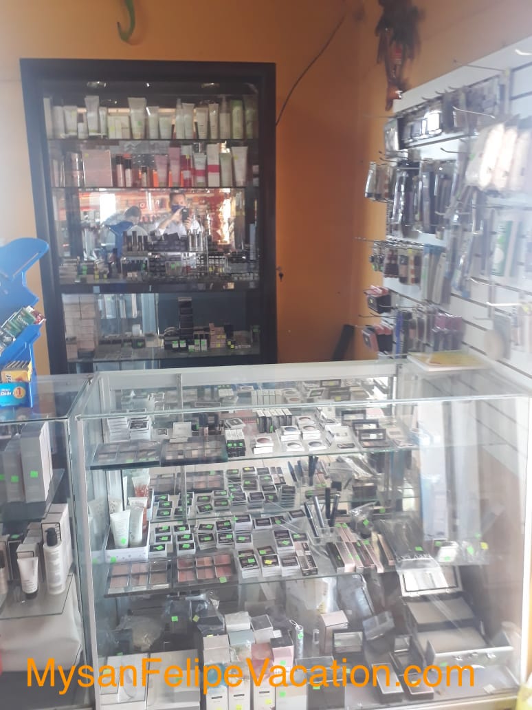 Rancho Market and Deli San Felipe - women`s cosmetic section